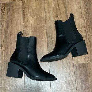 Black Chelsea boots